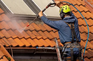Démoussage et hydrofuge de toiture à Couteuges
